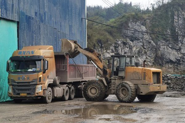元览实时关注：卡友反映 河南多地国五燃气车禁入厂区